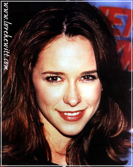 BabeStop - World's Largest Babe Site - jennifer3_lovehewitt078.jpg